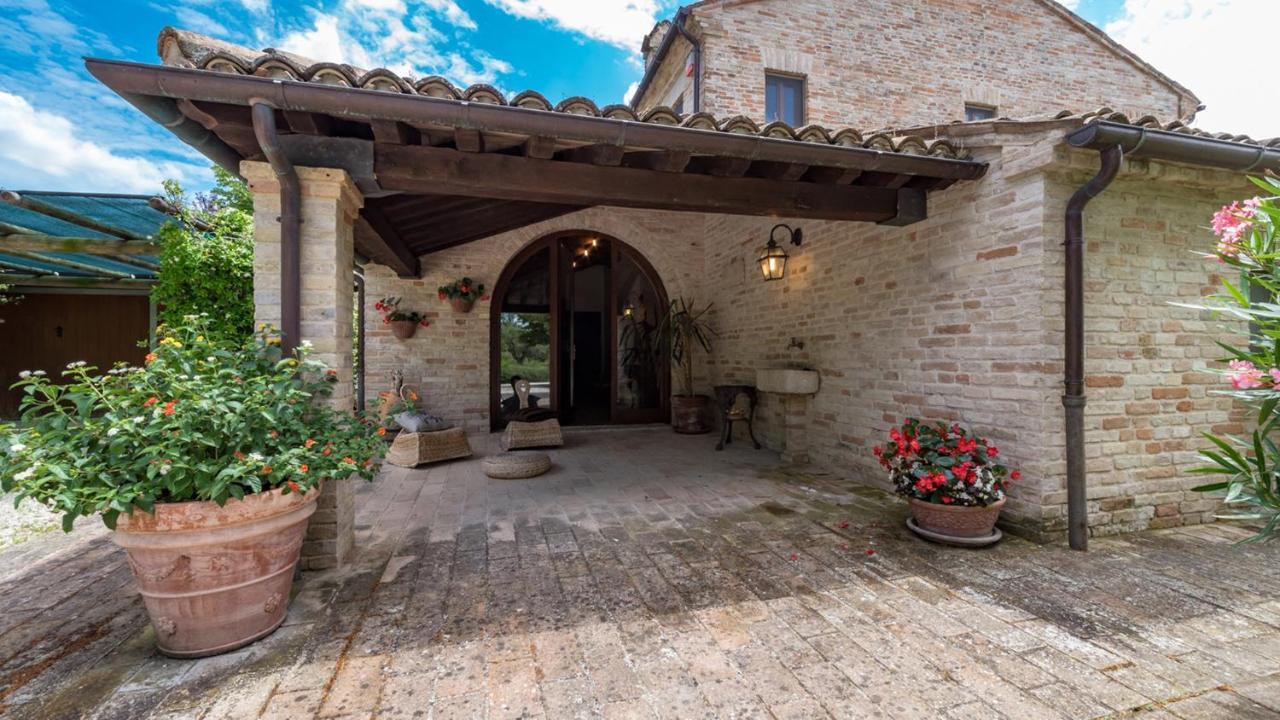 Villa Ambrah 12&1, Emma Villas Macerata Exterior foto