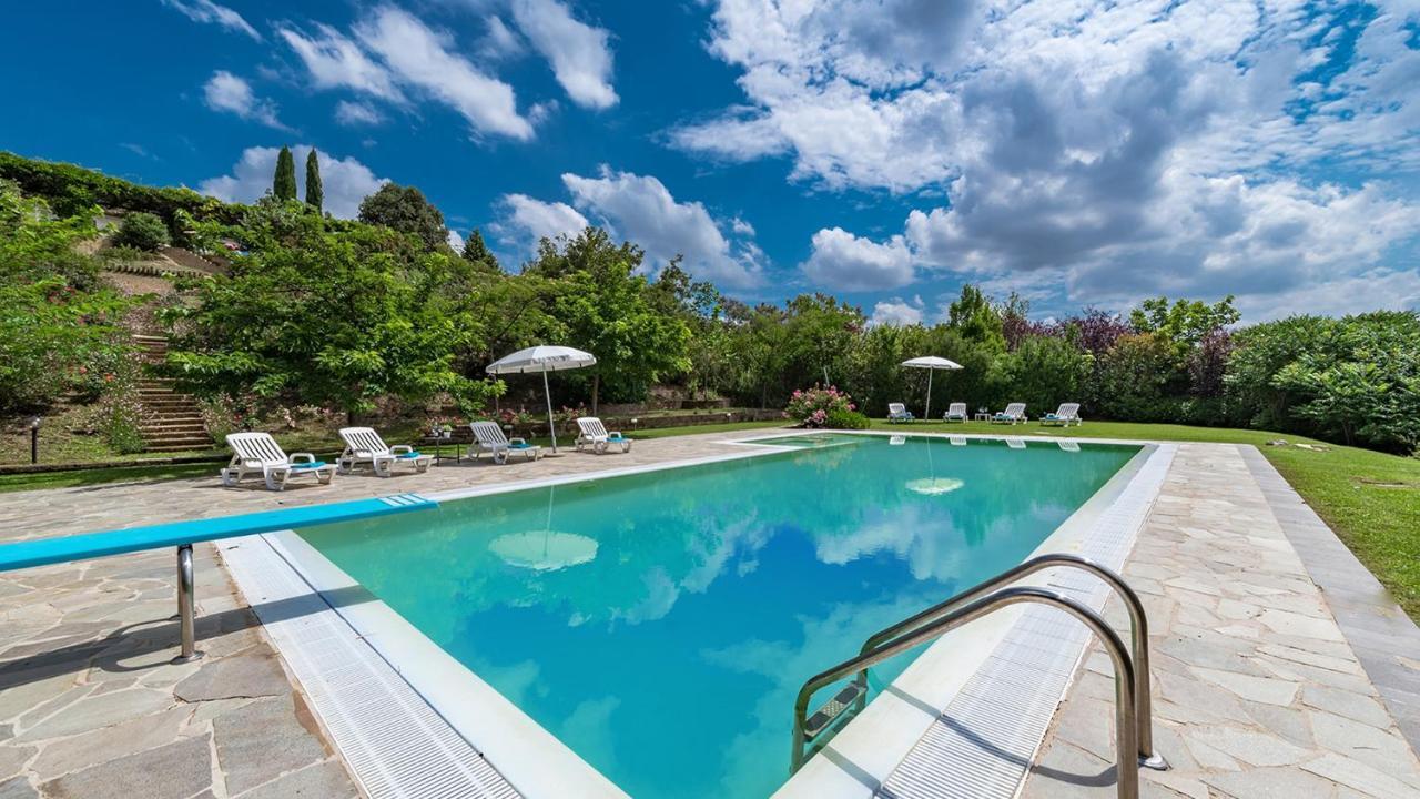 Villa Ambrah 12&1, Emma Villas Macerata Exterior foto