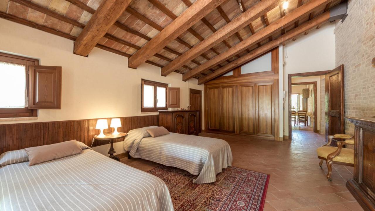 Villa Ambrah 12&1, Emma Villas Macerata Exterior foto
