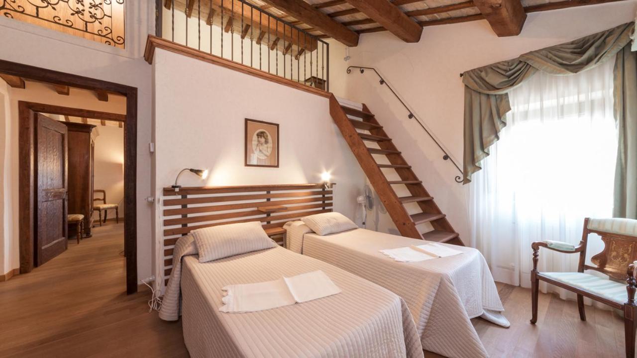 Villa Ambrah 12&1, Emma Villas Macerata Exterior foto