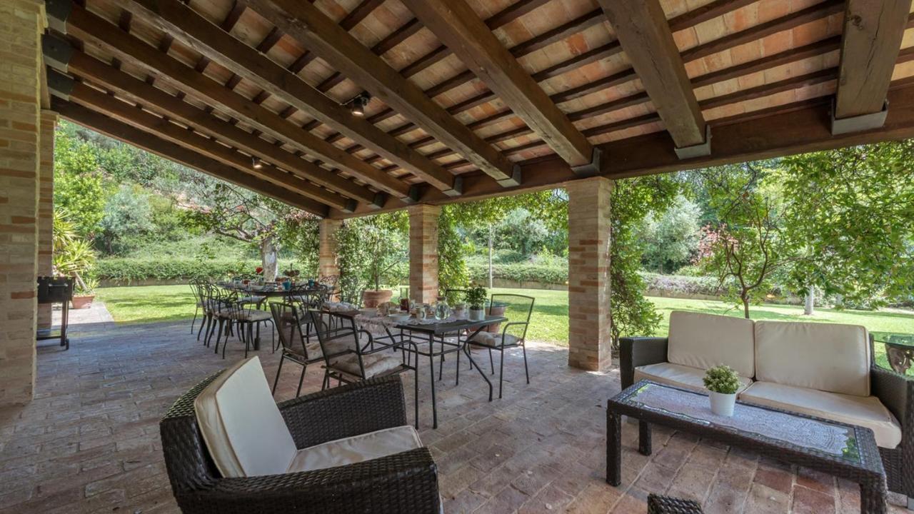 Villa Ambrah 12&1, Emma Villas Macerata Exterior foto